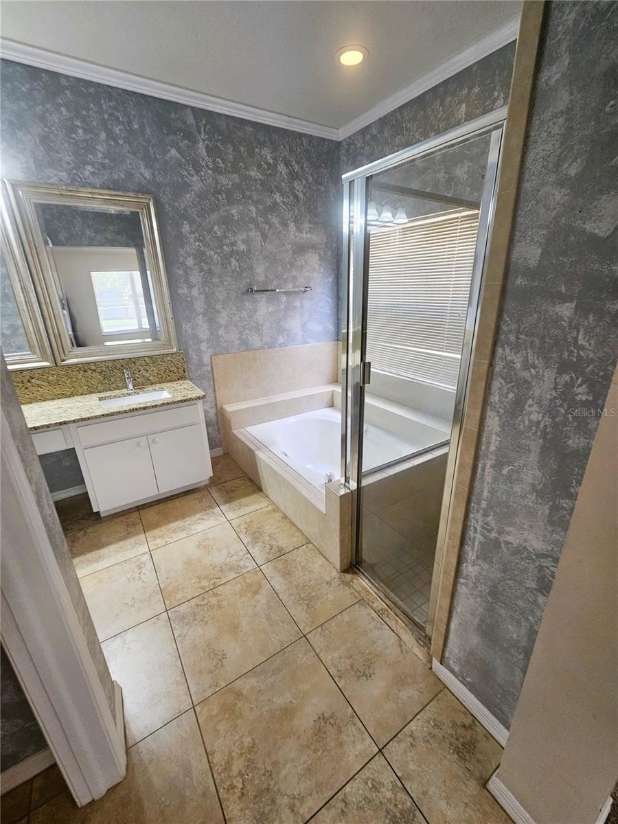 Image 26 of 33 For 9708 Dunscroft Lane