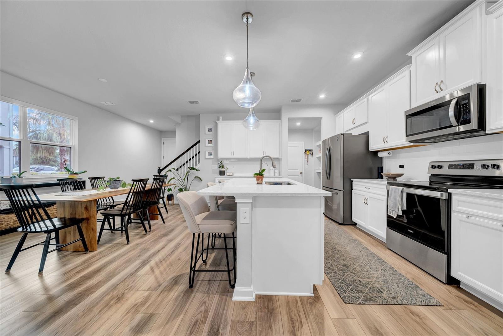 Listing photo id 10 for 19272 Blue Pond Drive