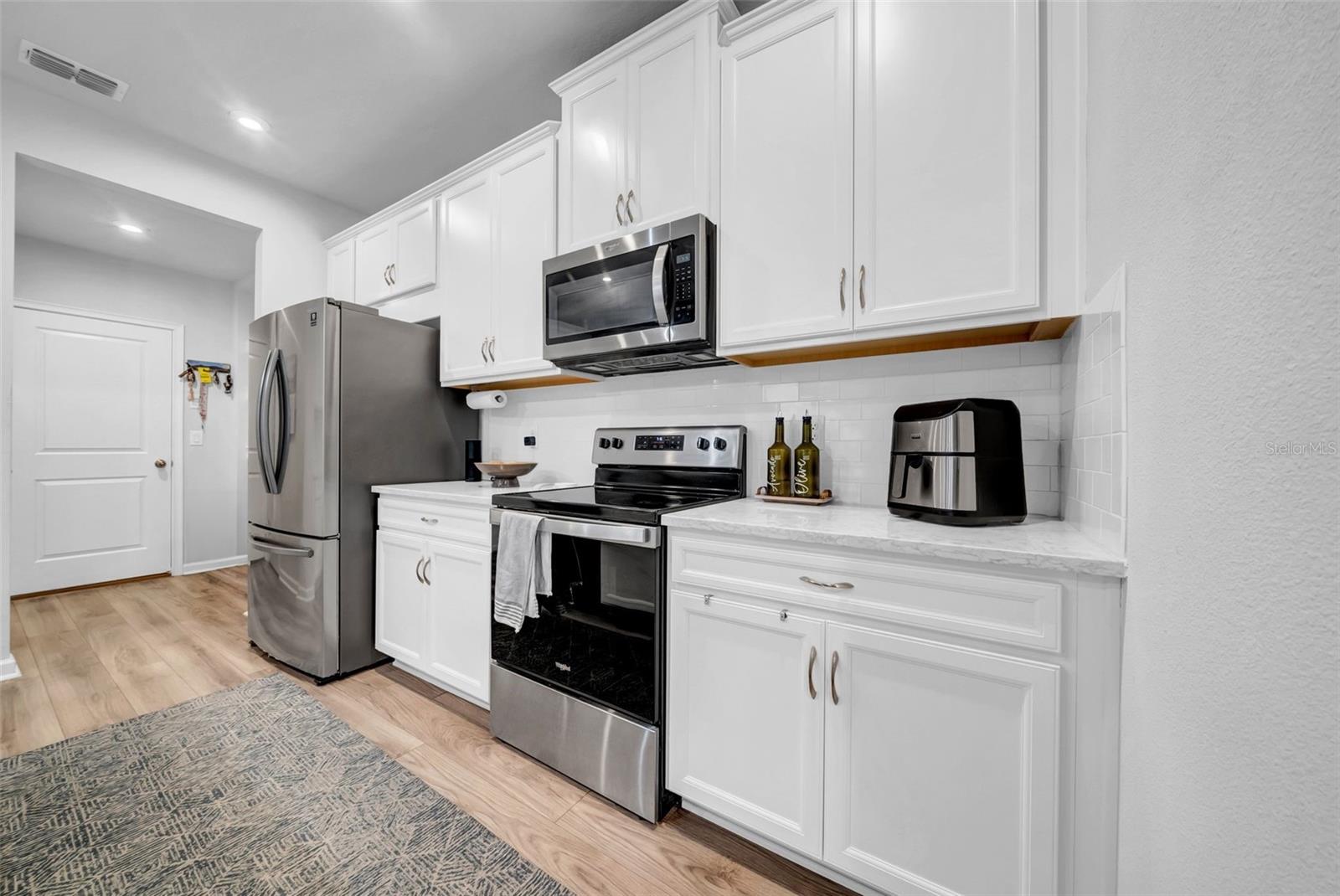 Listing photo id 11 for 19272 Blue Pond Drive