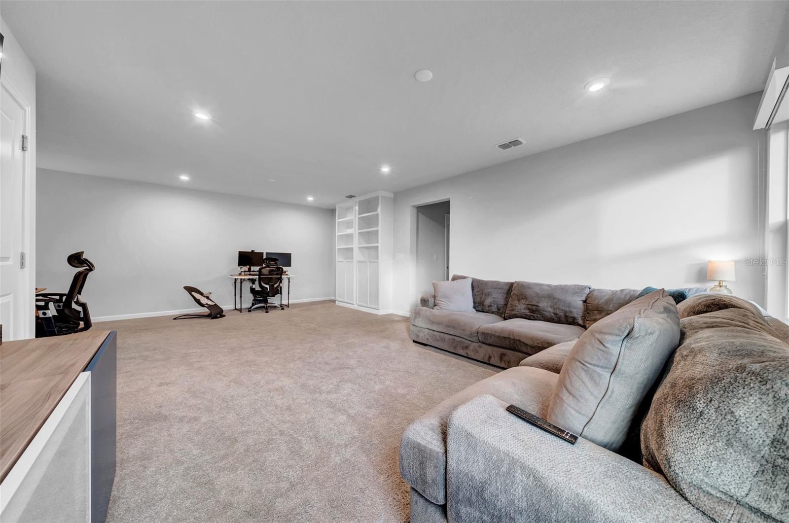Listing photo id 25 for 19272 Blue Pond Drive