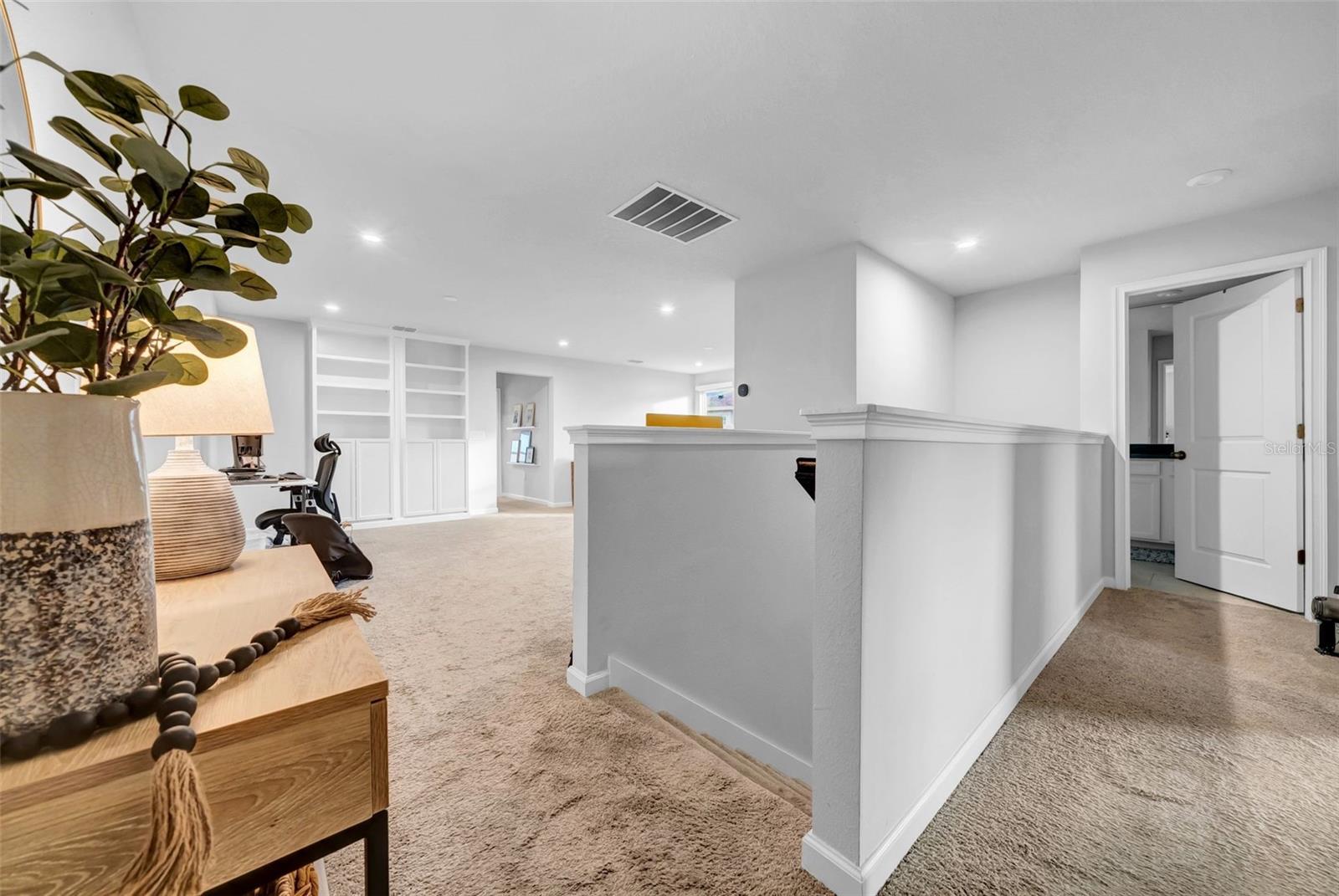 Listing photo id 34 for 19272 Blue Pond Drive