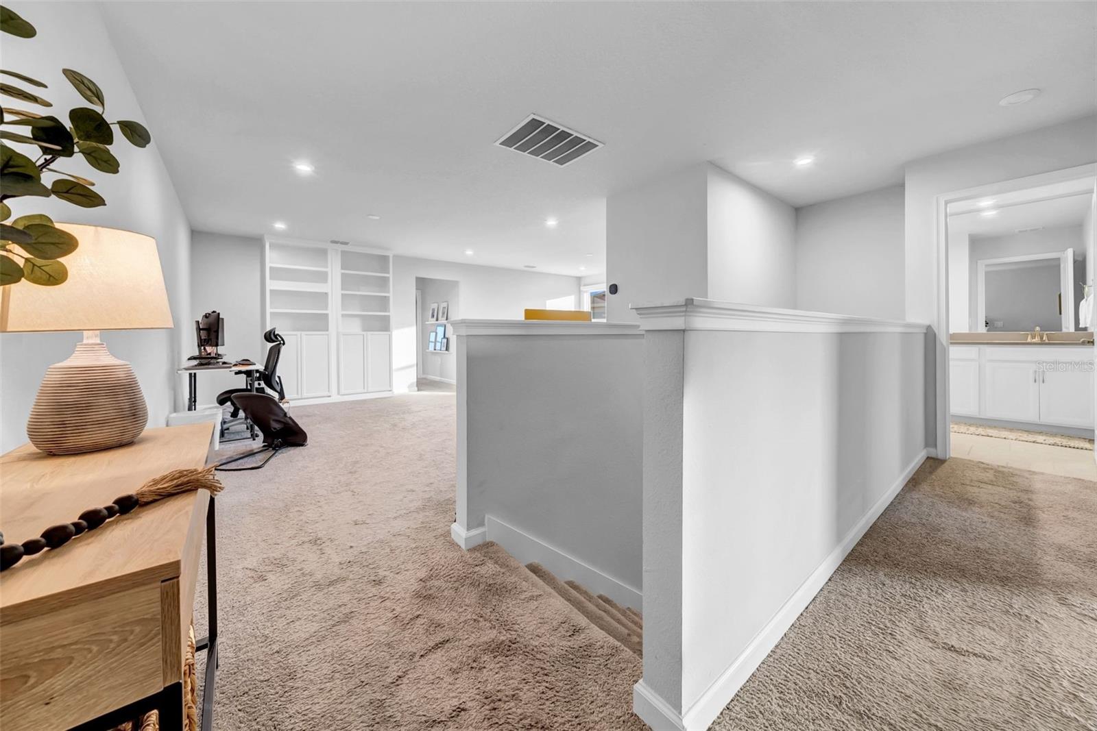 Listing photo id 40 for 19272 Blue Pond Drive