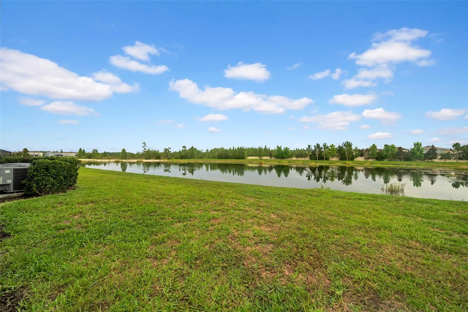 Listing photo id 5 for 19272 Blue Pond Drive