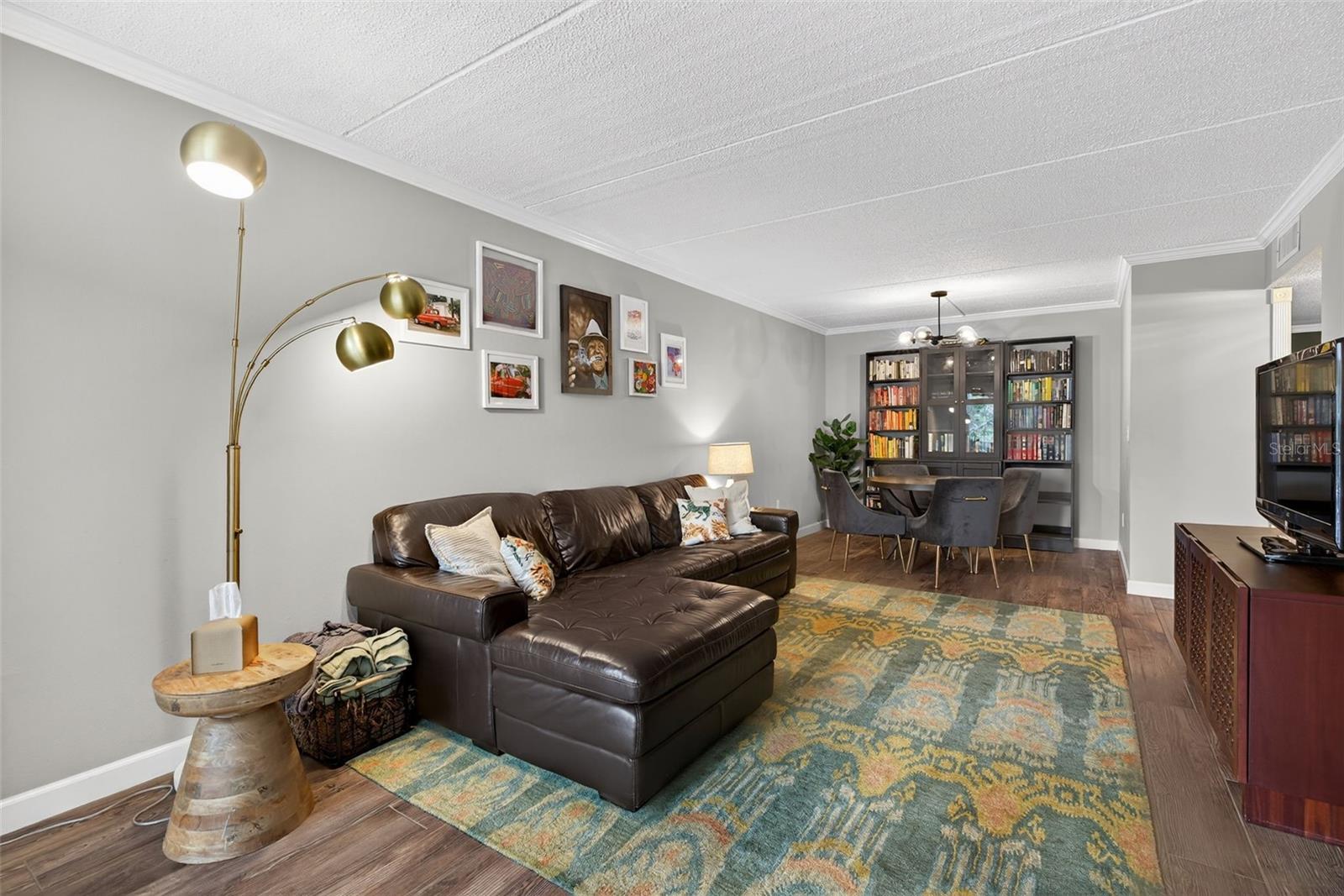 Image 4 of 17 For 3325 Bayshore Boulevard A31