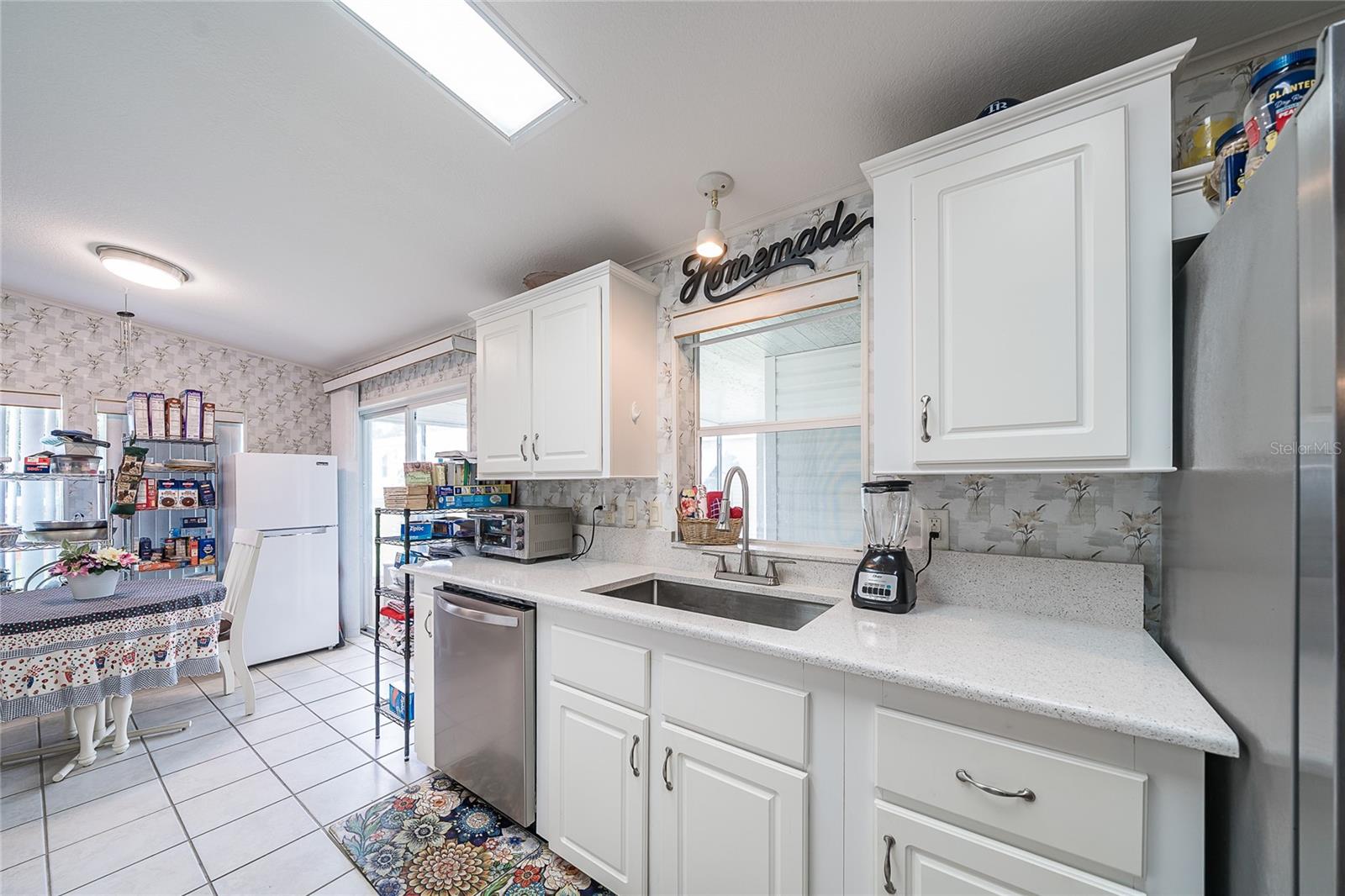 Image 11 of 42 For 37433 Lilly Bea Avenue