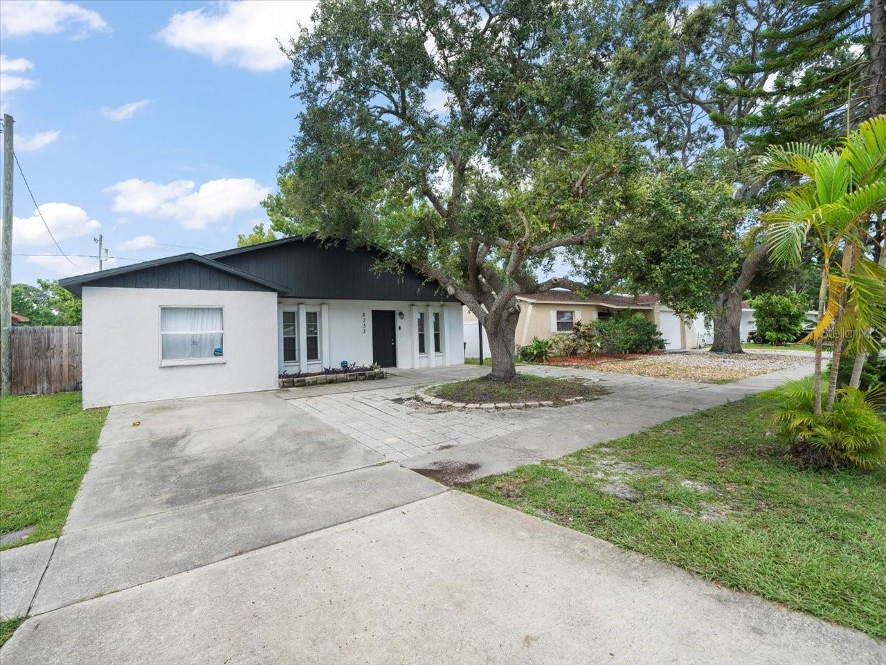 Details for 8233 44th St N Street N, PINELLAS PARK, FL 33781