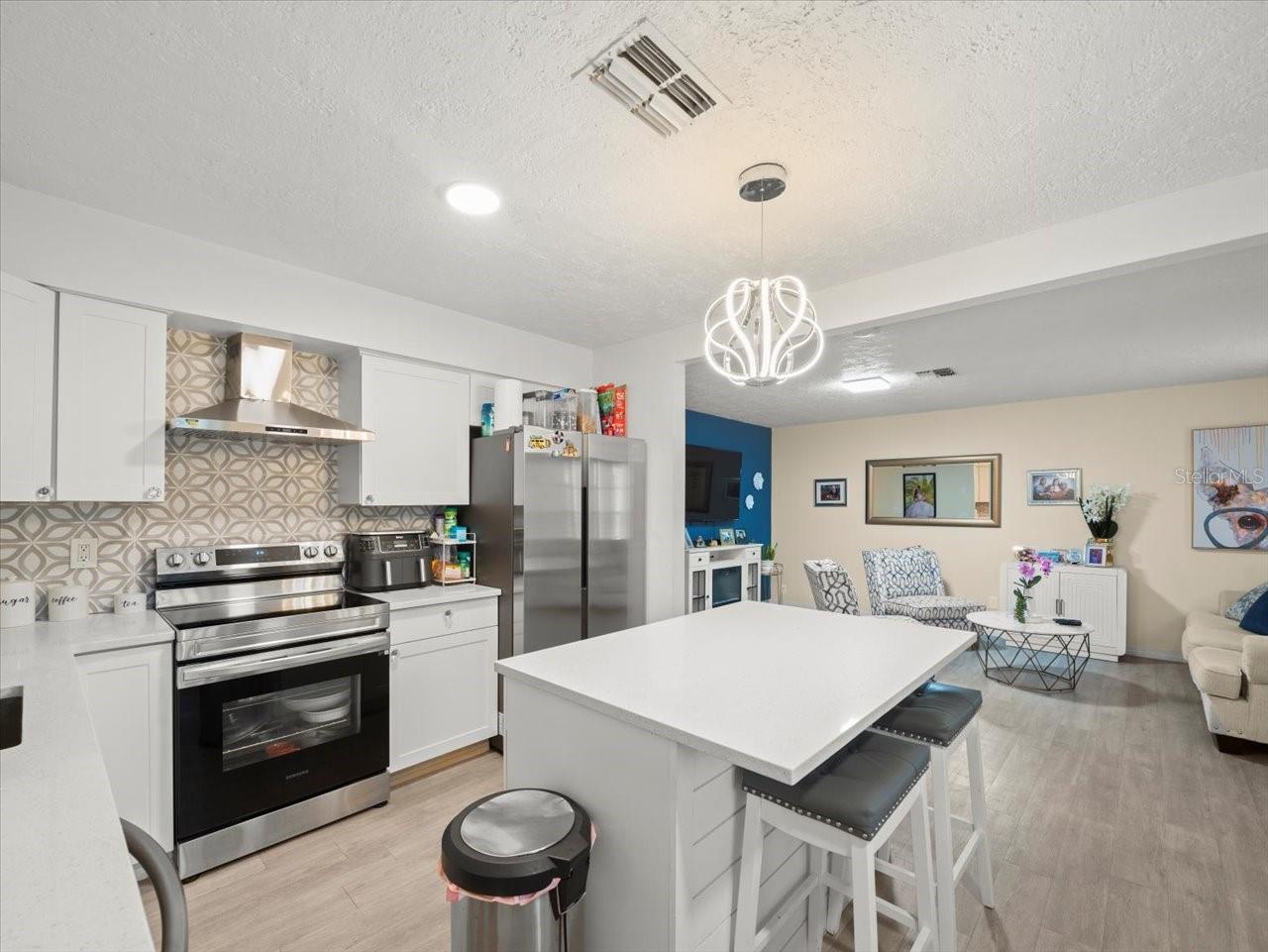 Image 14 of 33 For 8233 44th St N Street N