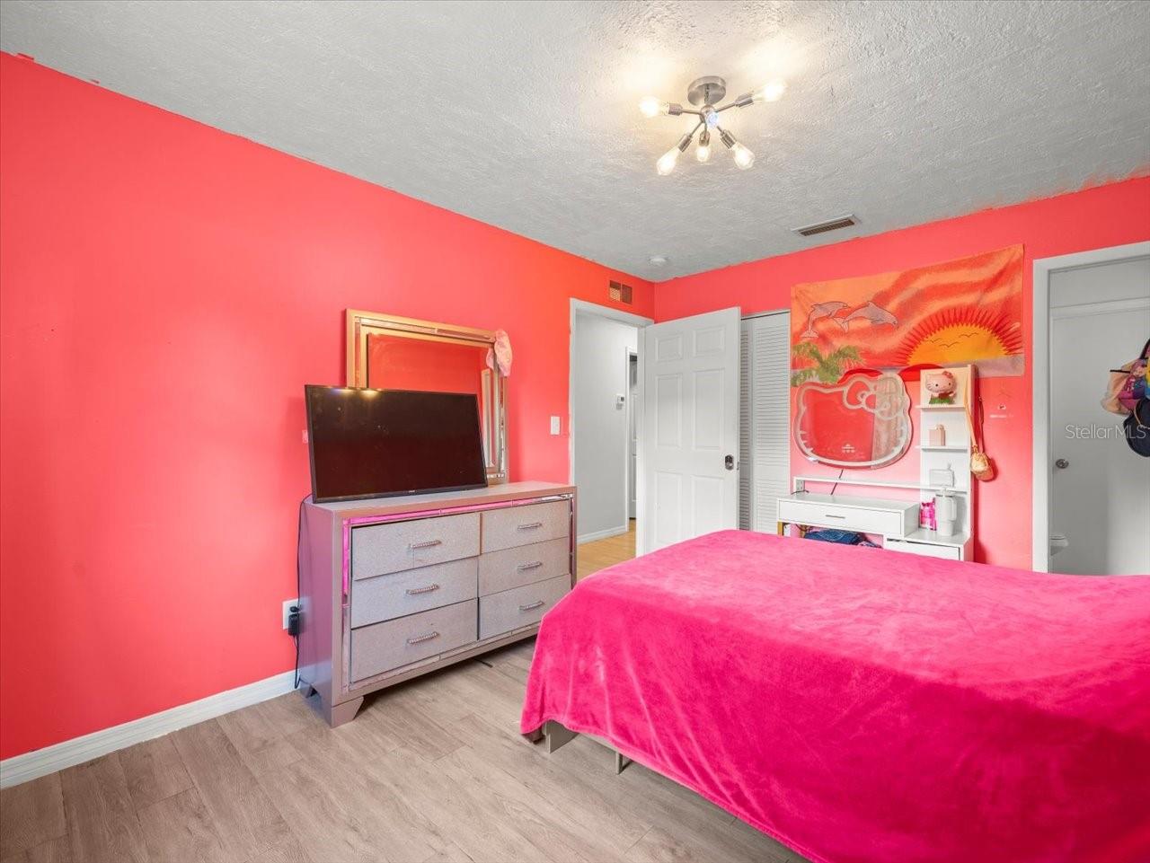 Image 18 of 33 For 8233 44th St N Street N