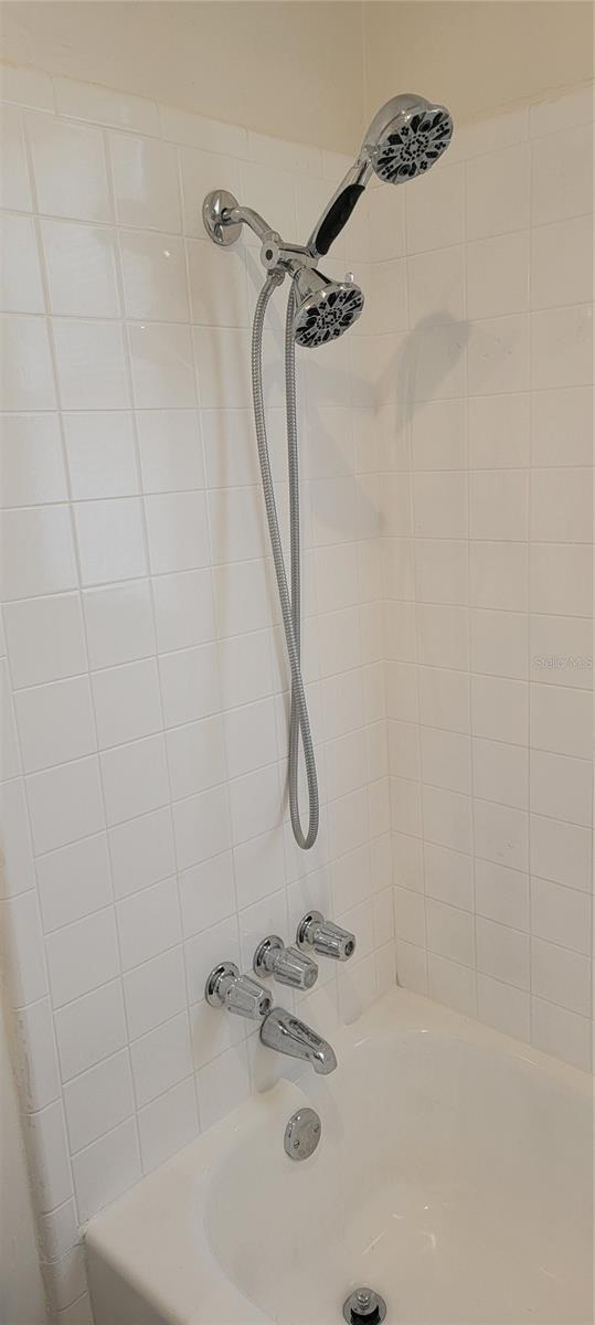 Image 31 of 46 For 2826 10th Street N Upper