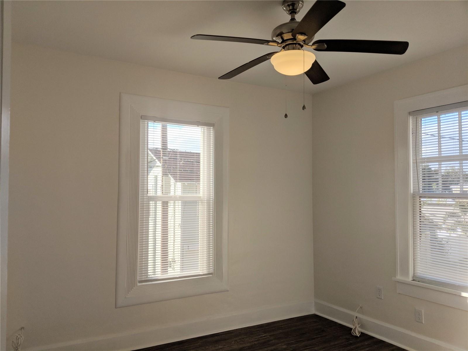 Image 36 of 46 For 2826 10th Street N Upper