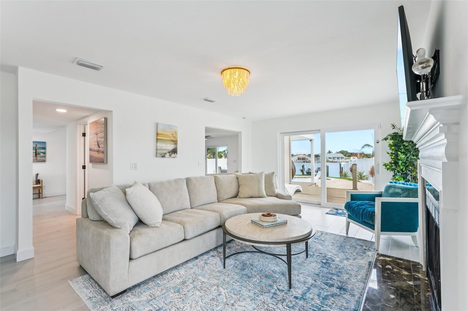 Image 37 of 75 For 311 22nd Street