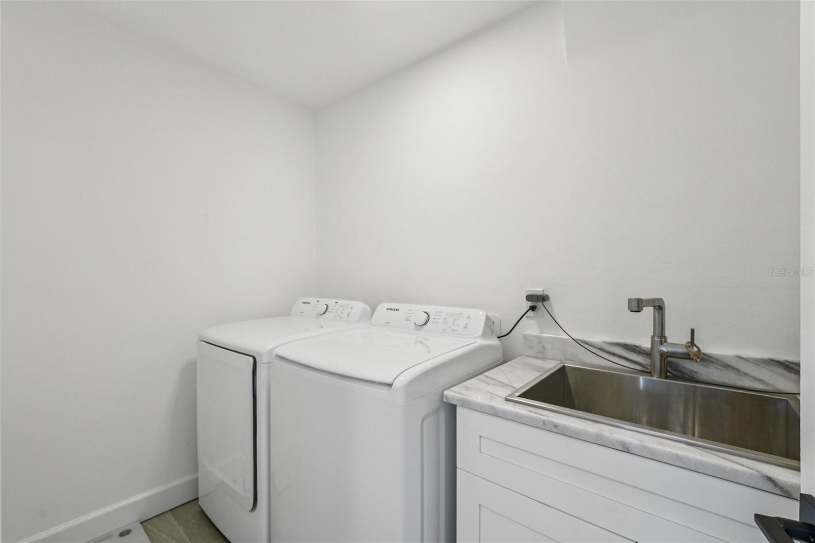Image 58 of 75 For 311 22nd Street