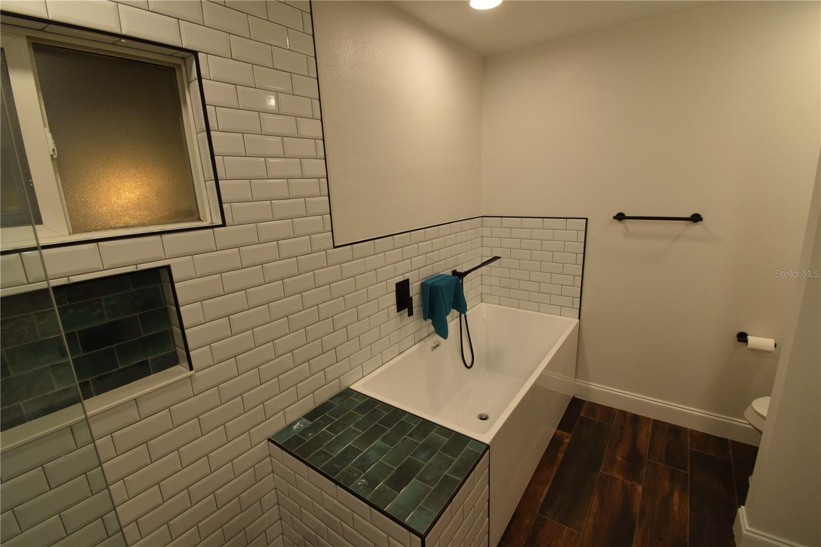 Image 13 of 31 For 13801 Cherry Creek Drive