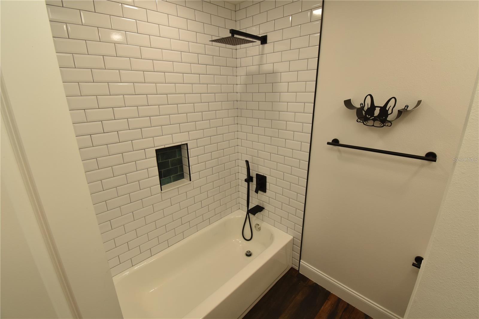 Image 19 of 31 For 13801 Cherry Creek Drive