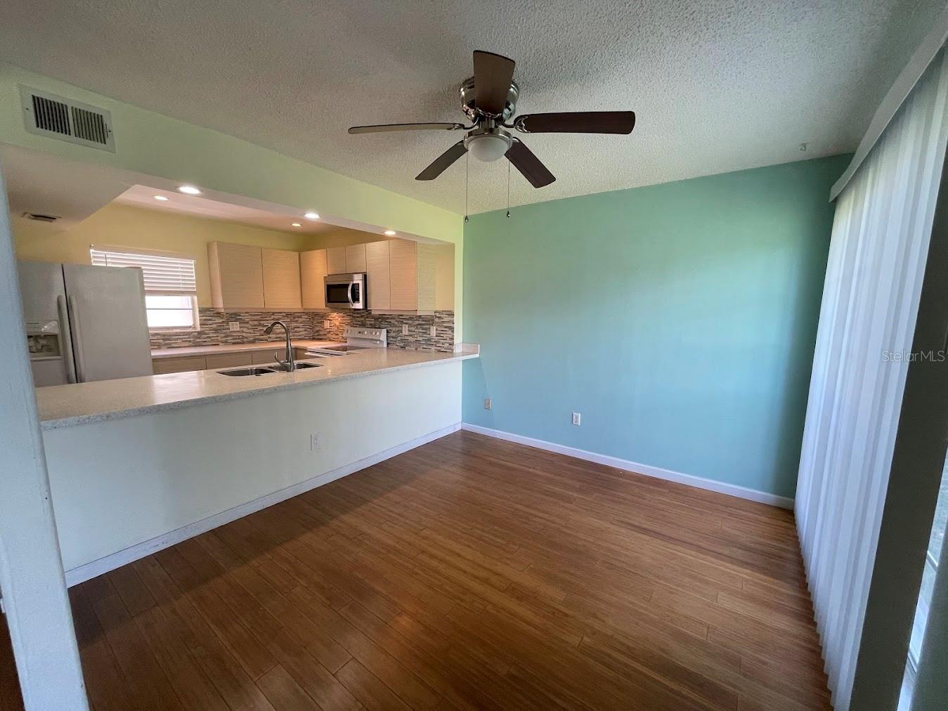 Image 15 of 41 For 2625 State Road 590  2514