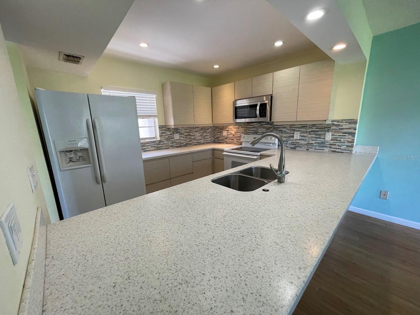 Image 5 of 41 For 2625 State Road 590  2514