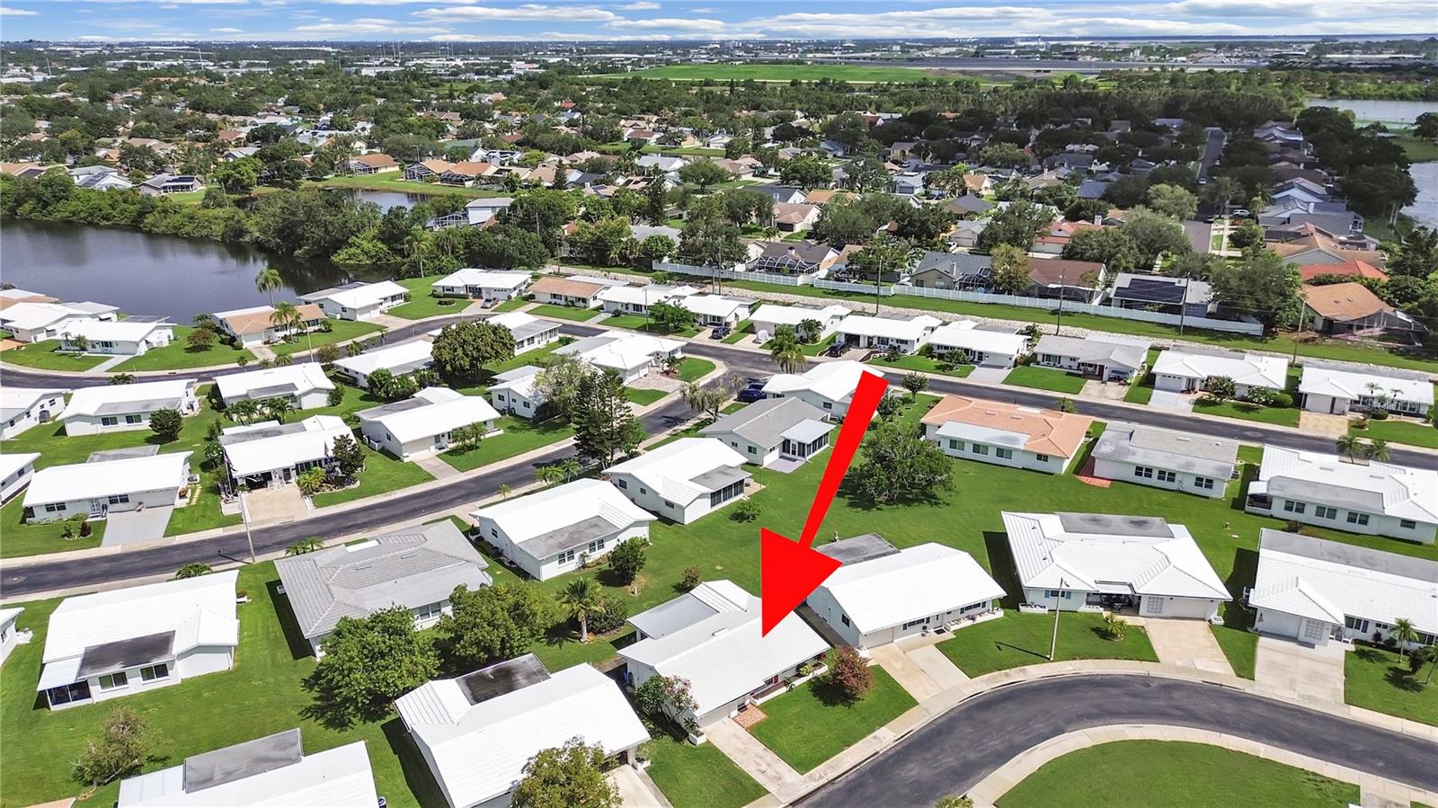 Listing photo id 37 for 3515 100th Terrace N