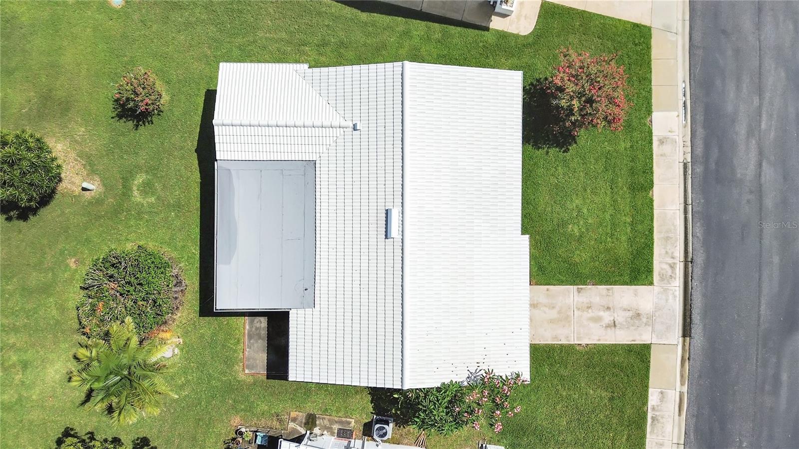 Listing photo id 38 for 3515 100th Terrace N