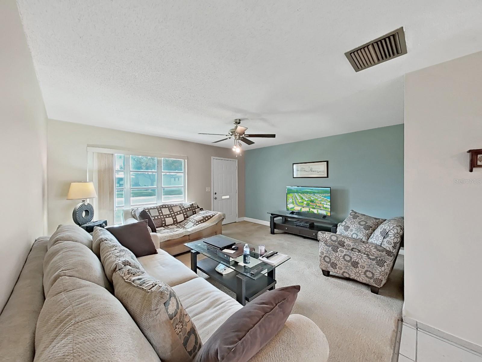 Listing photo id 6 for 3515 100th Terrace N