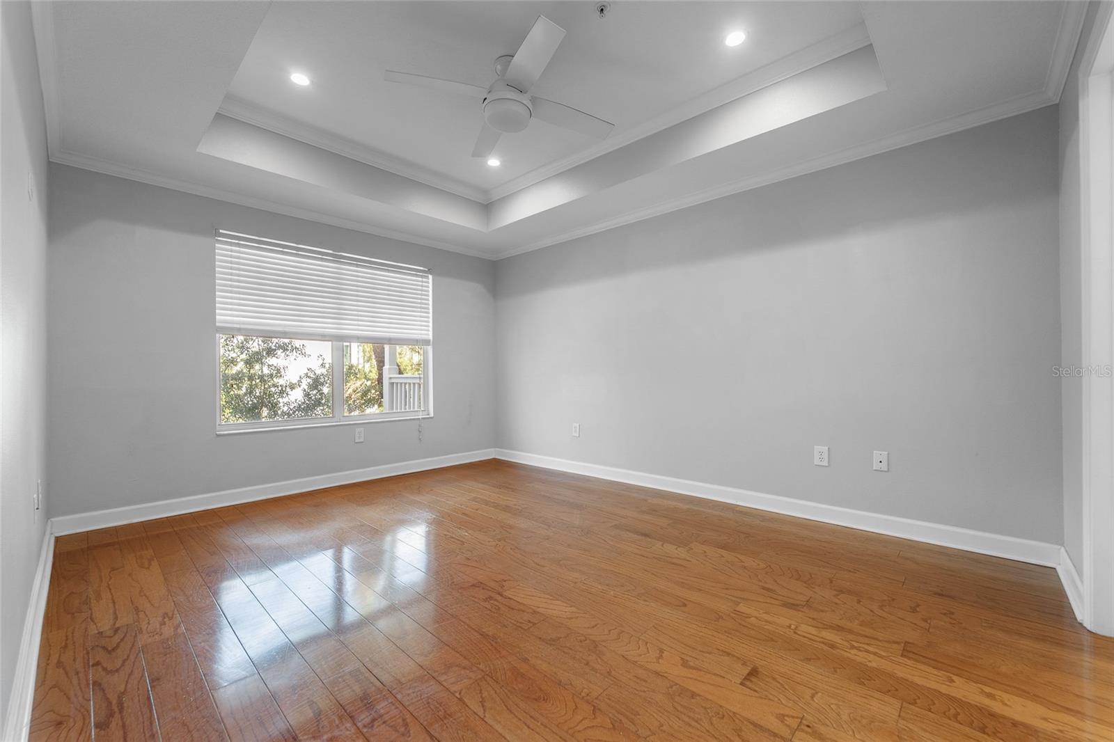 Image 18 of 32 For 800 Dakota Avenue 307