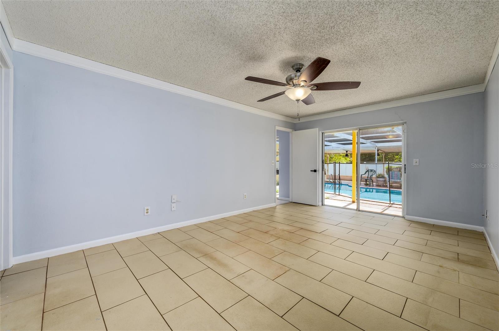 Image 17 of 31 For 17807 Fallowfield Drive