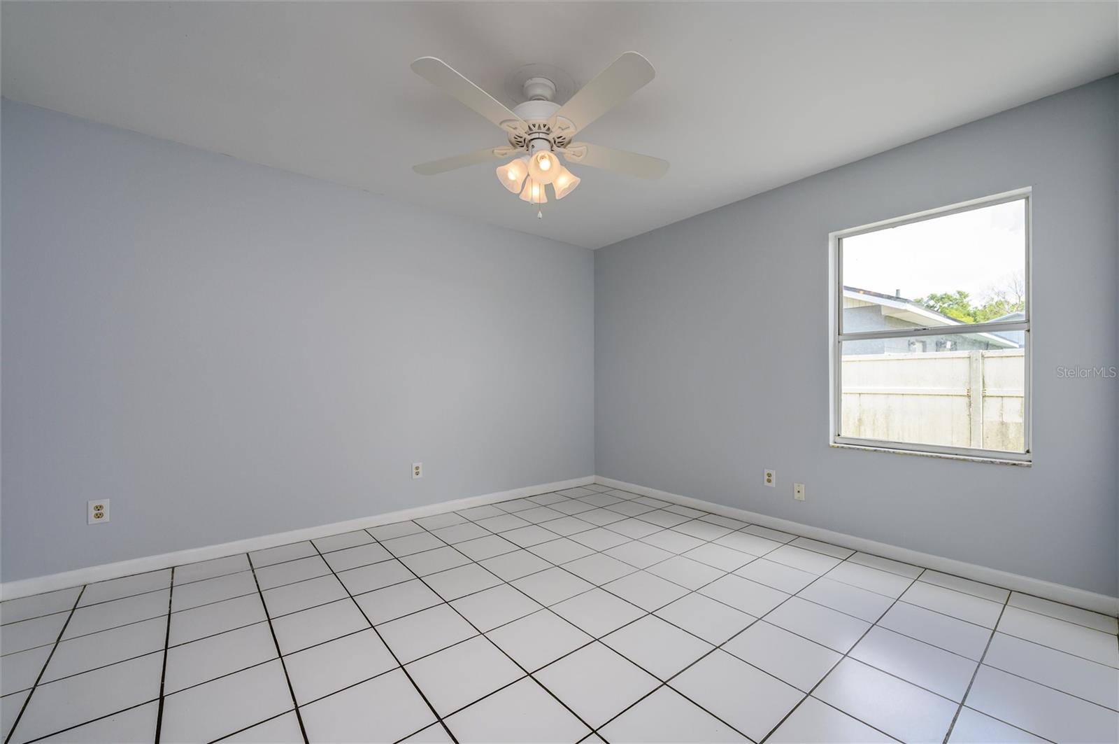 Image 23 of 31 For 17807 Fallowfield Drive