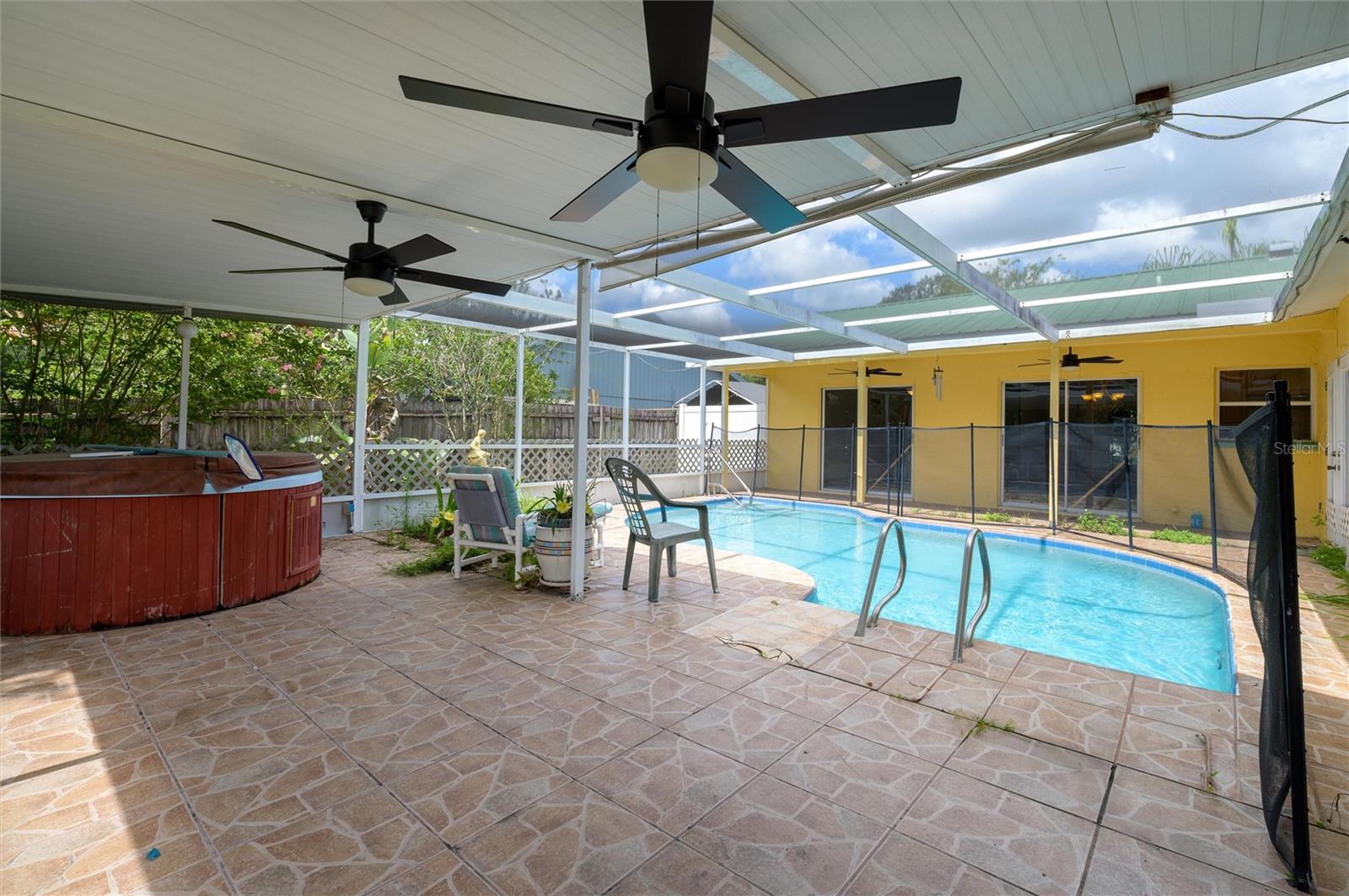 Image 29 of 31 For 17807 Fallowfield Drive