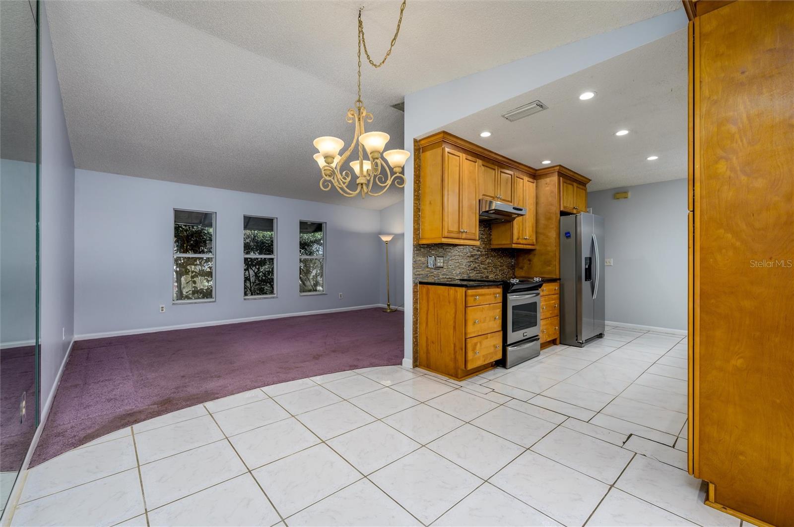 Image 7 of 31 For 17807 Fallowfield Drive