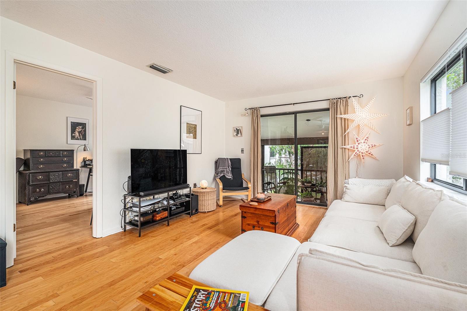 Image 8 of 25 For 2368 Flanders Way D