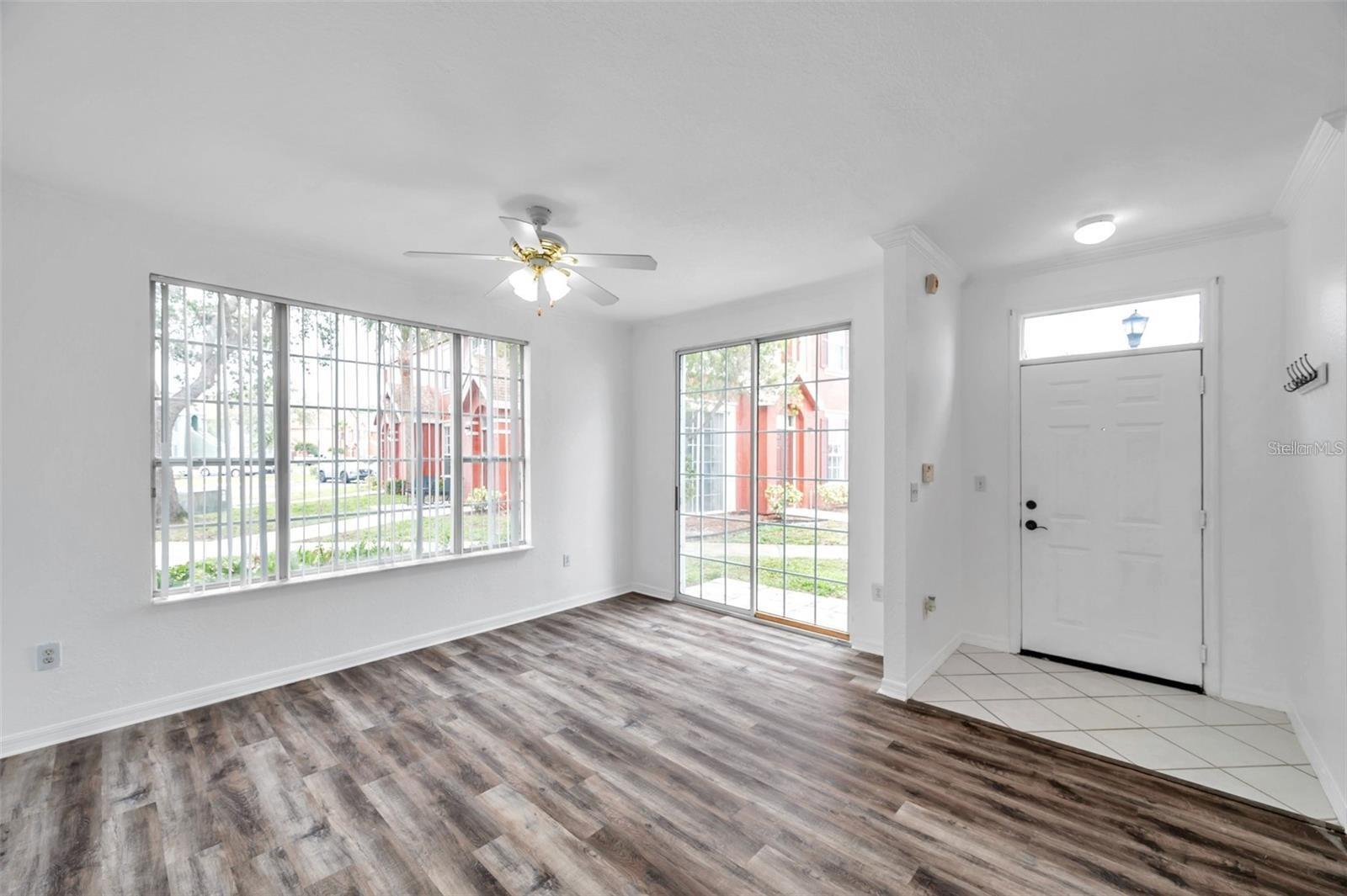 Image 7 of 49 For 9602 Lake Chase Island Way 9602