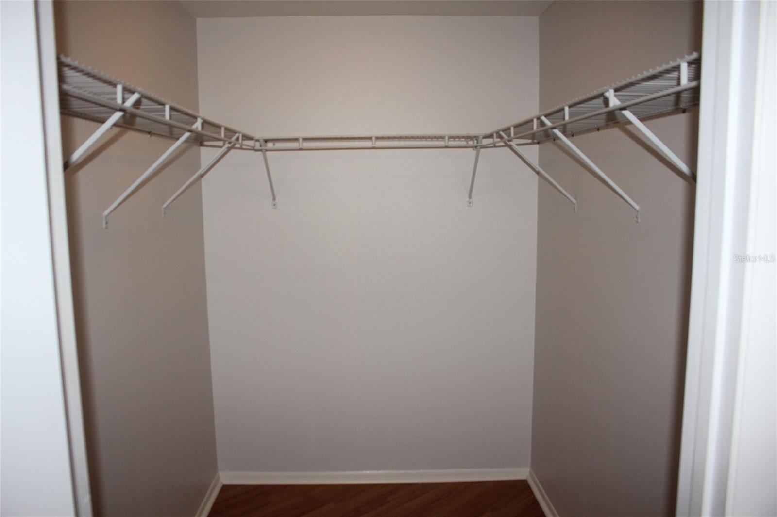 Image 8 of 25 For 10241 Regency Park Boulevard
