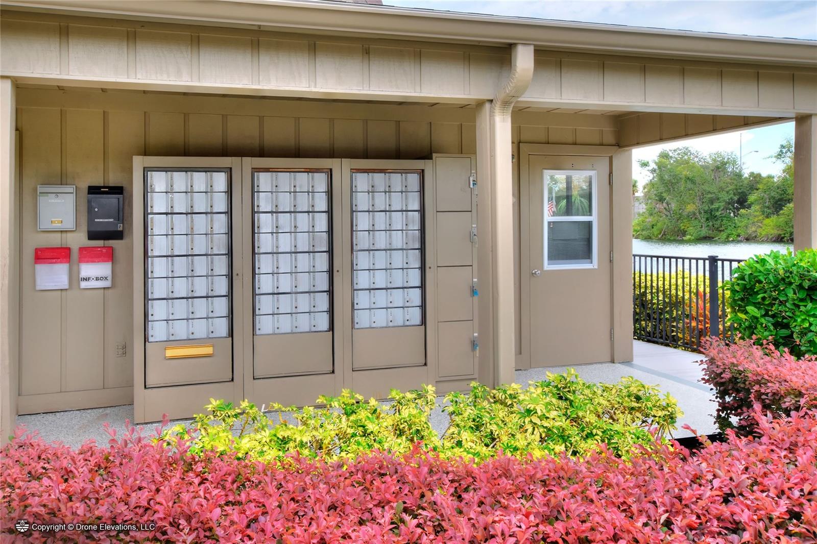 Image 57 of 81 For 663 Jamaica Circle