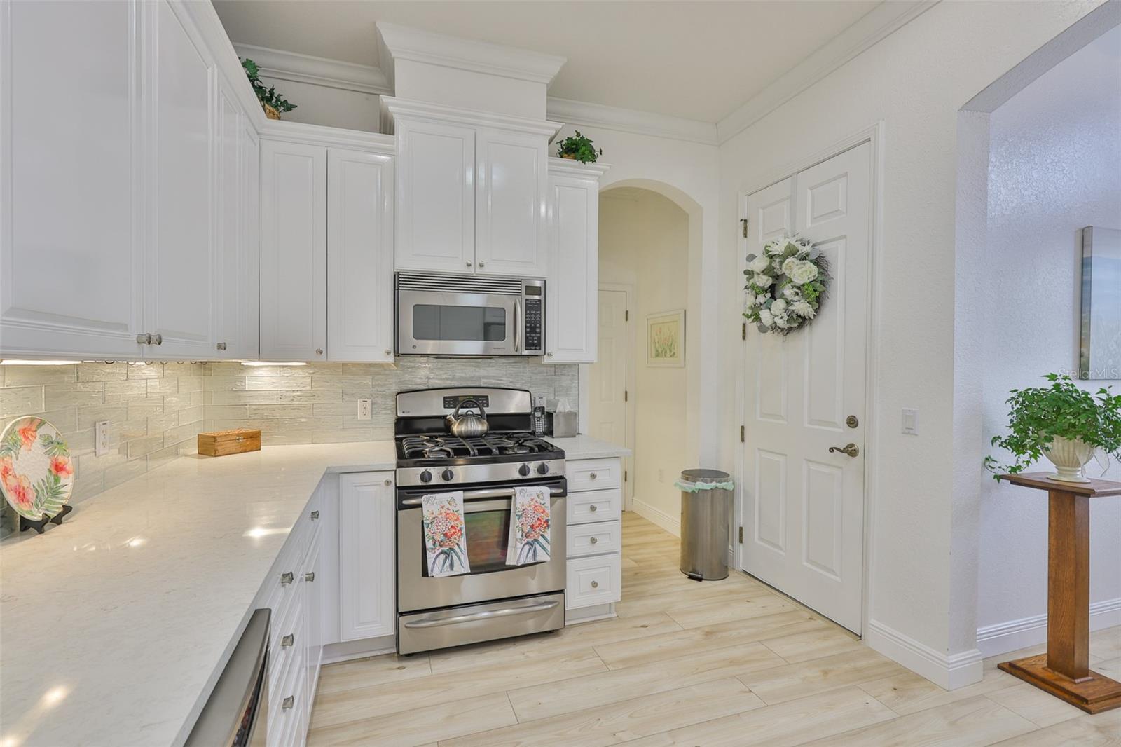 Image 19 of 42 For 2292 Sifield Greens Way 59