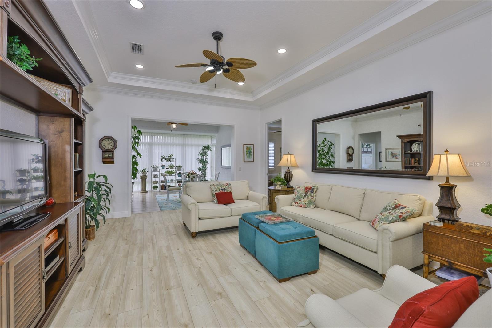Image 21 of 42 For 2292 Sifield Greens Way 59