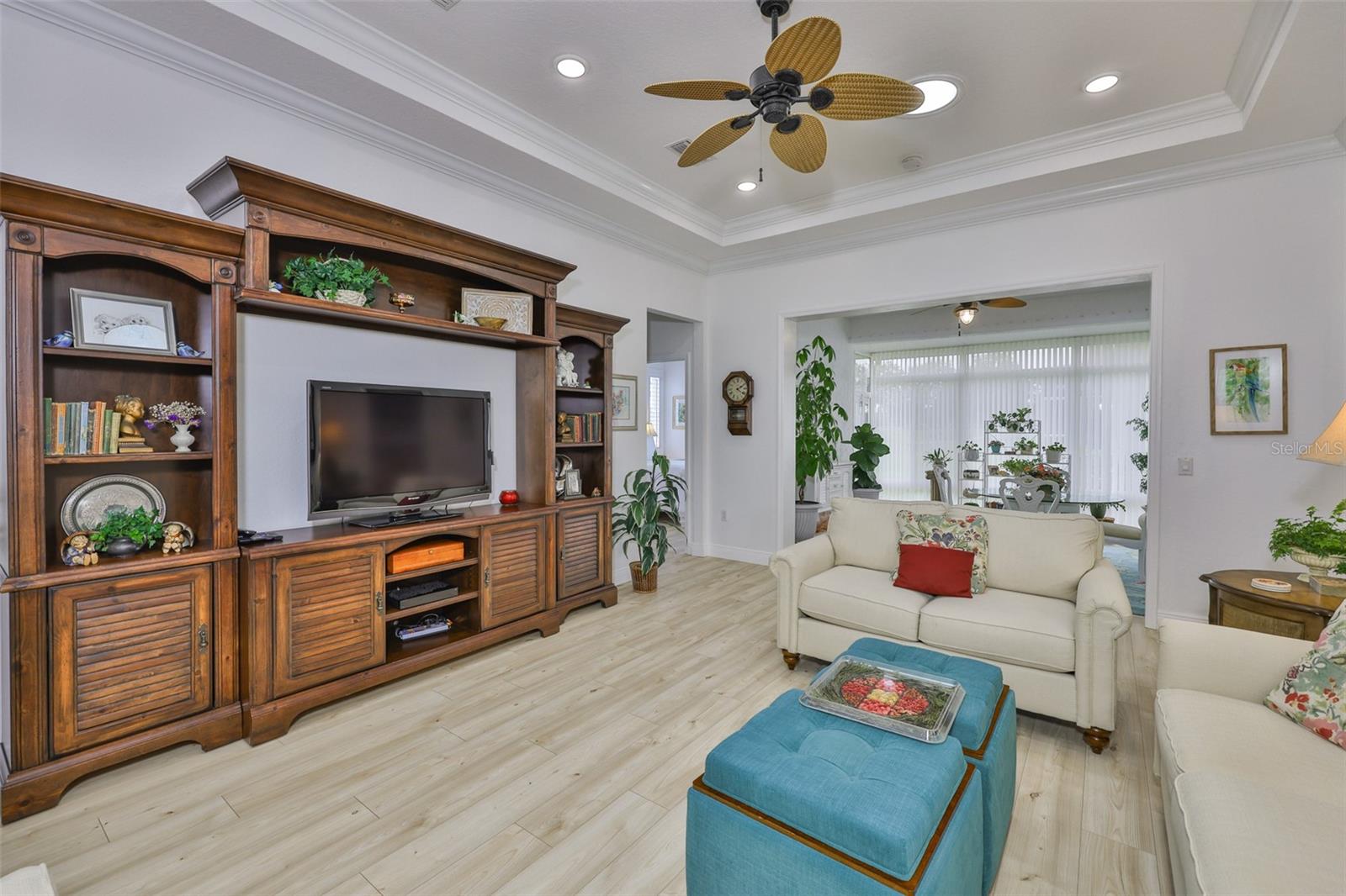 Image 22 of 42 For 2292 Sifield Greens Way 59