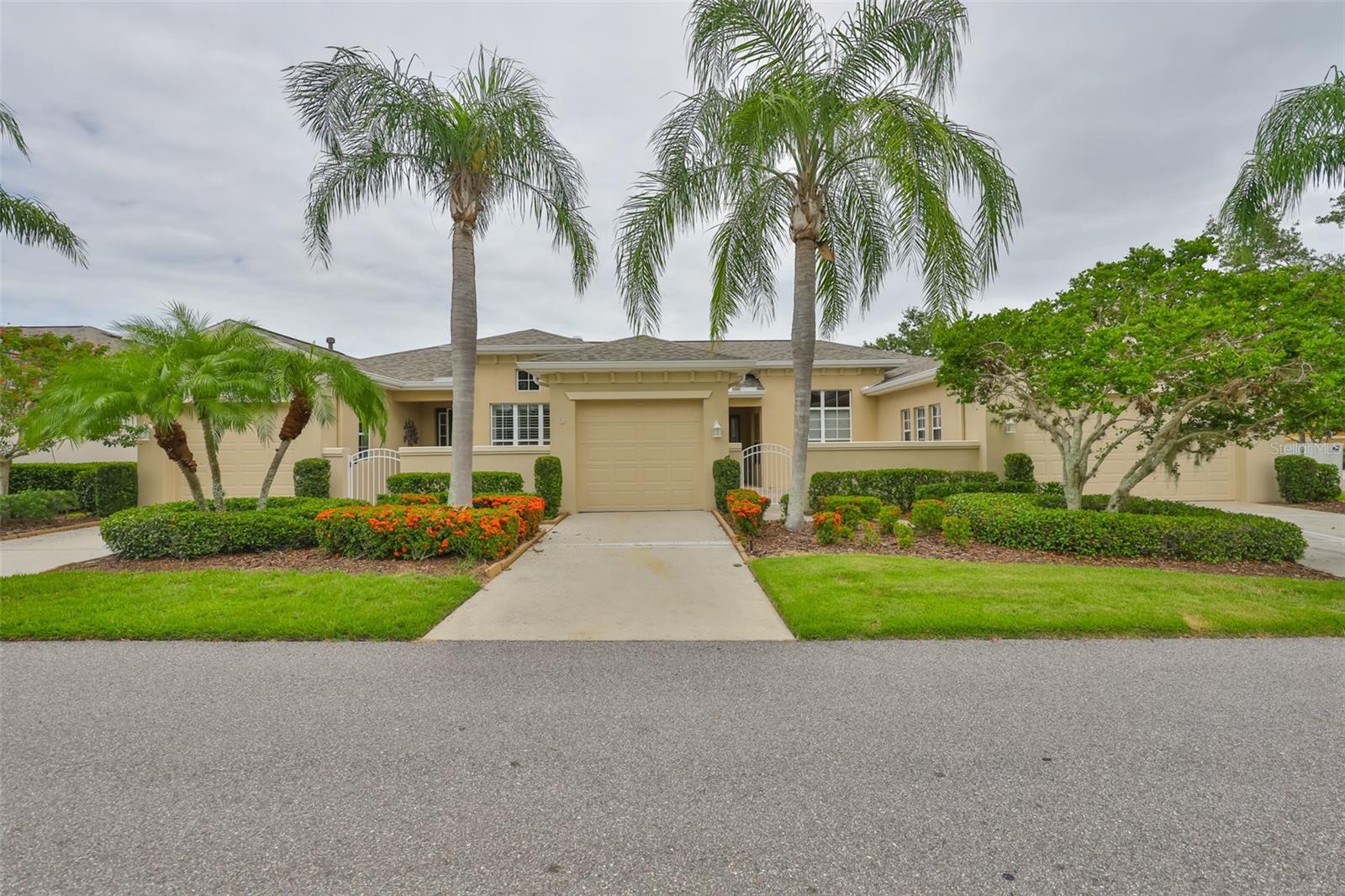 Image 3 of 42 For 2292 Sifield Greens Way 59