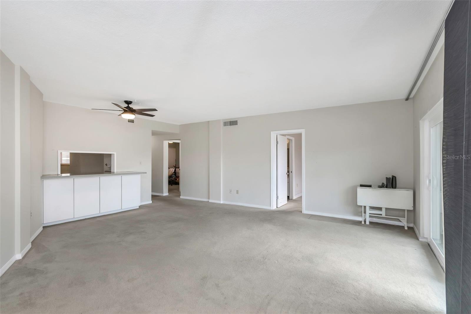 Image 12 of 57 For 1200 Shore Drive Ne 205
