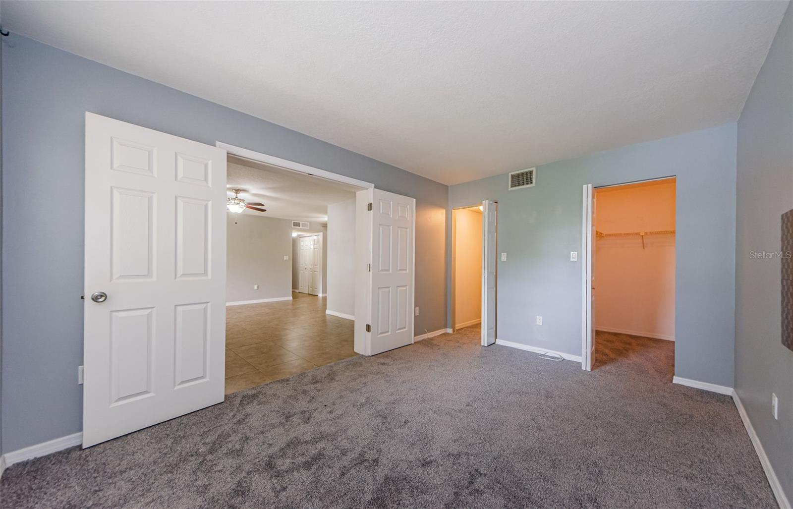 Image 18 of 68 For 2690 Coral Landings Boulevard 122