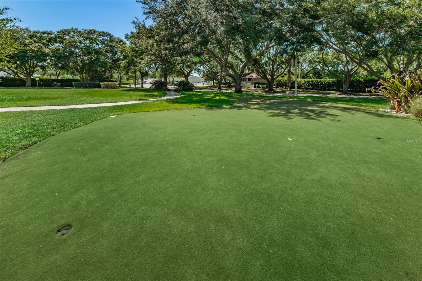 Image 56 of 68 For 2690 Coral Landings Boulevard 122