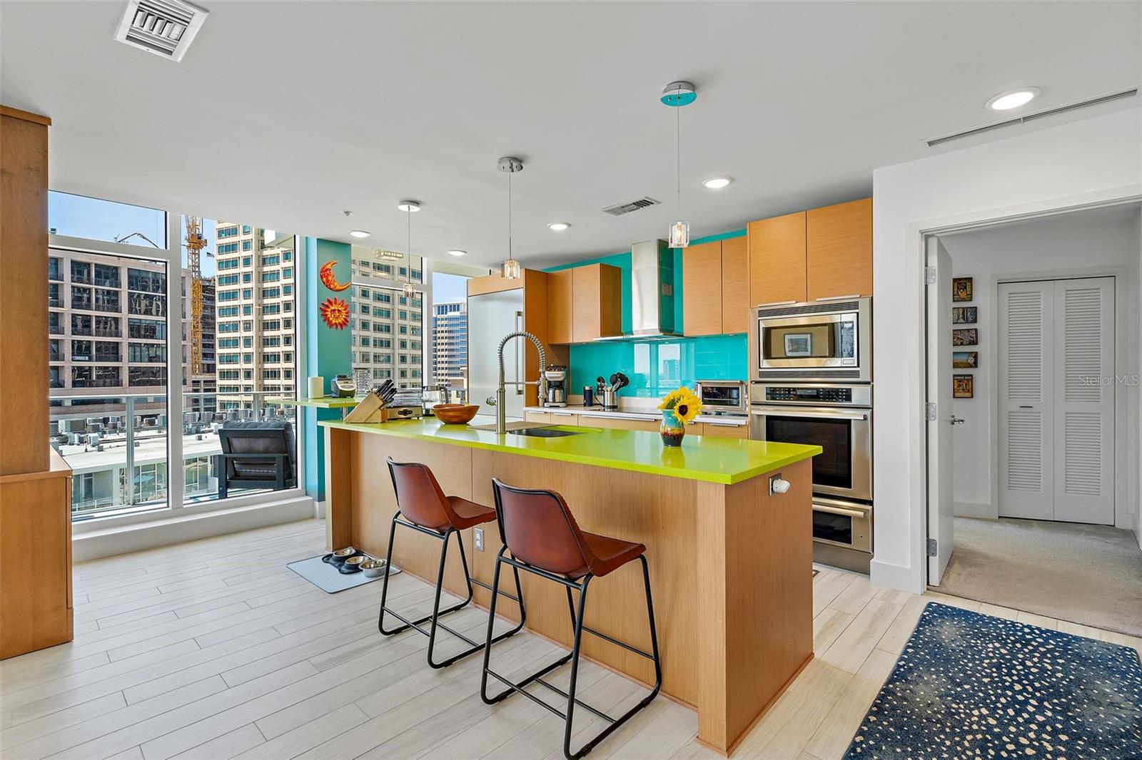 Image 9 of 28 For 175 1st Street S 1003