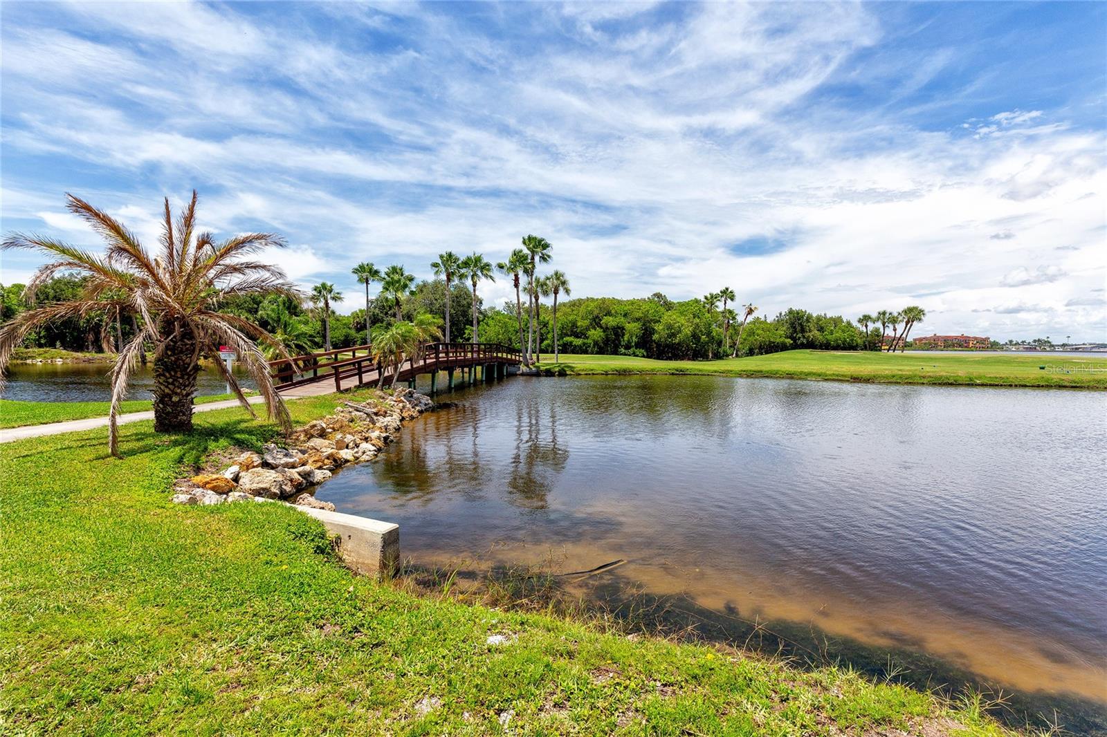Image 41 of 51 For 2700 Cove Cay Drive 1-4a
