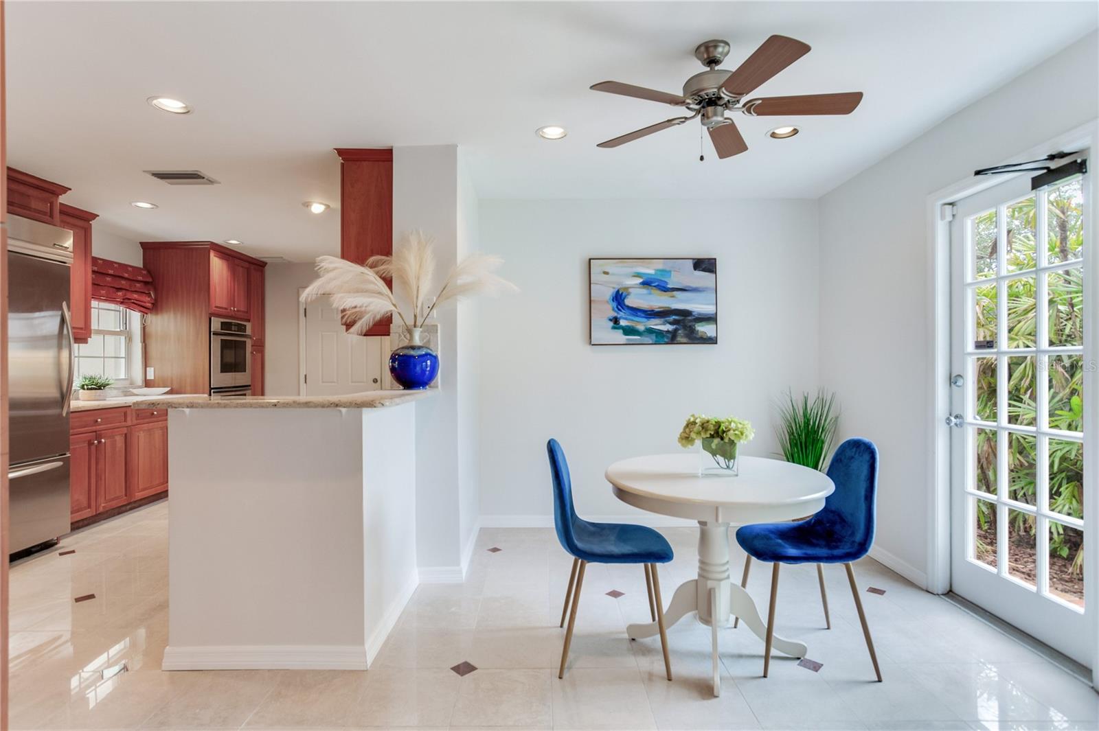 Image 32 of 84 For 4901 Estrella Street