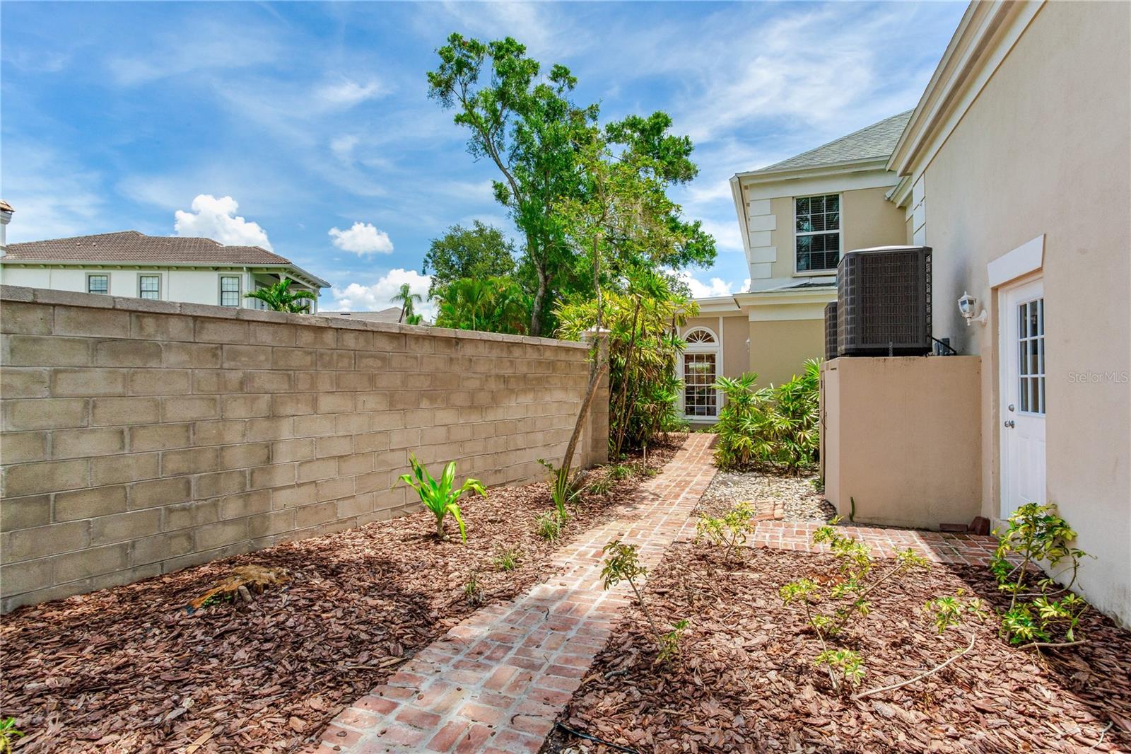 Image 66 of 84 For 4901 Estrella Street
