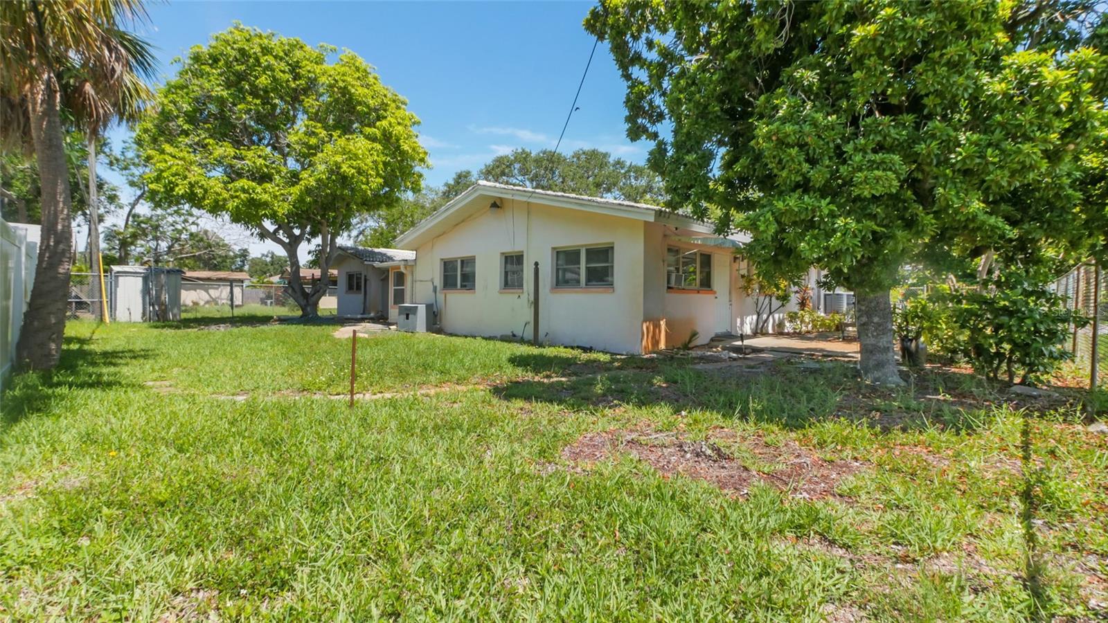 Image 22 of 25 For 4720 Coronado Way S