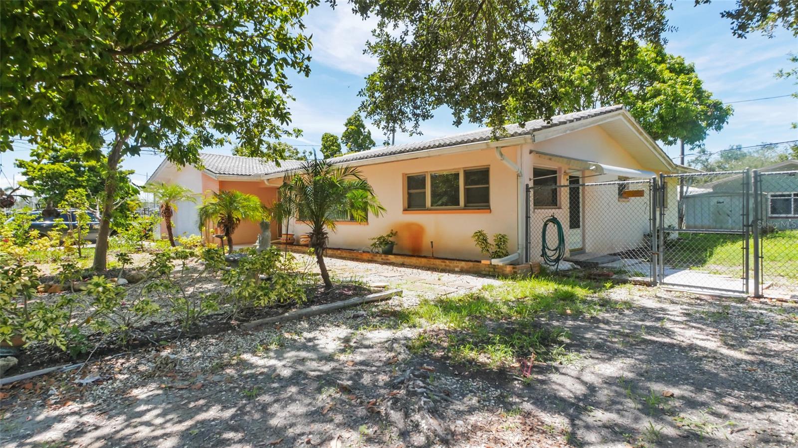 Image 3 of 25 For 4720 Coronado Way S