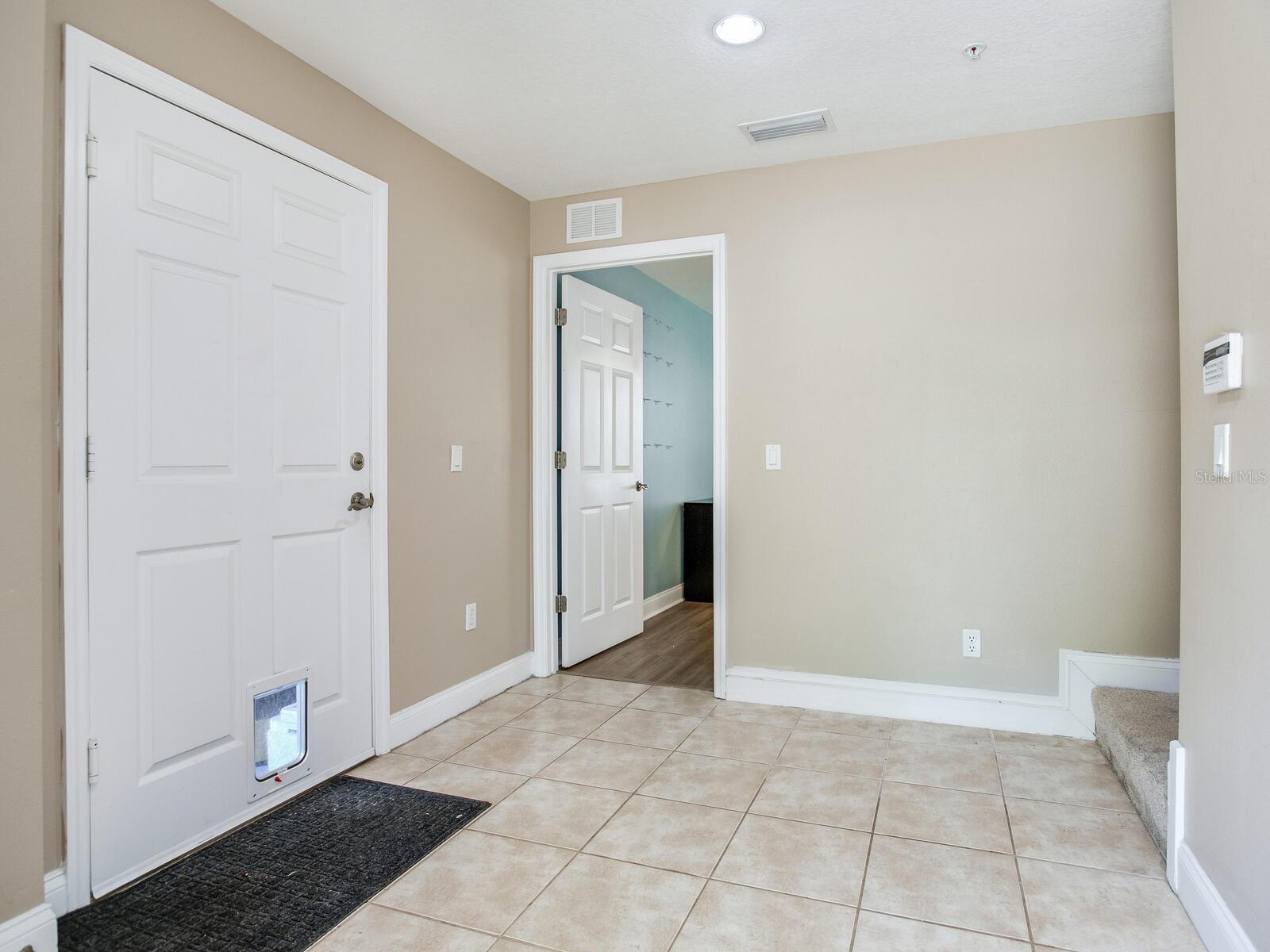 Image 7 of 35 For 4503 Legacy Park Drive