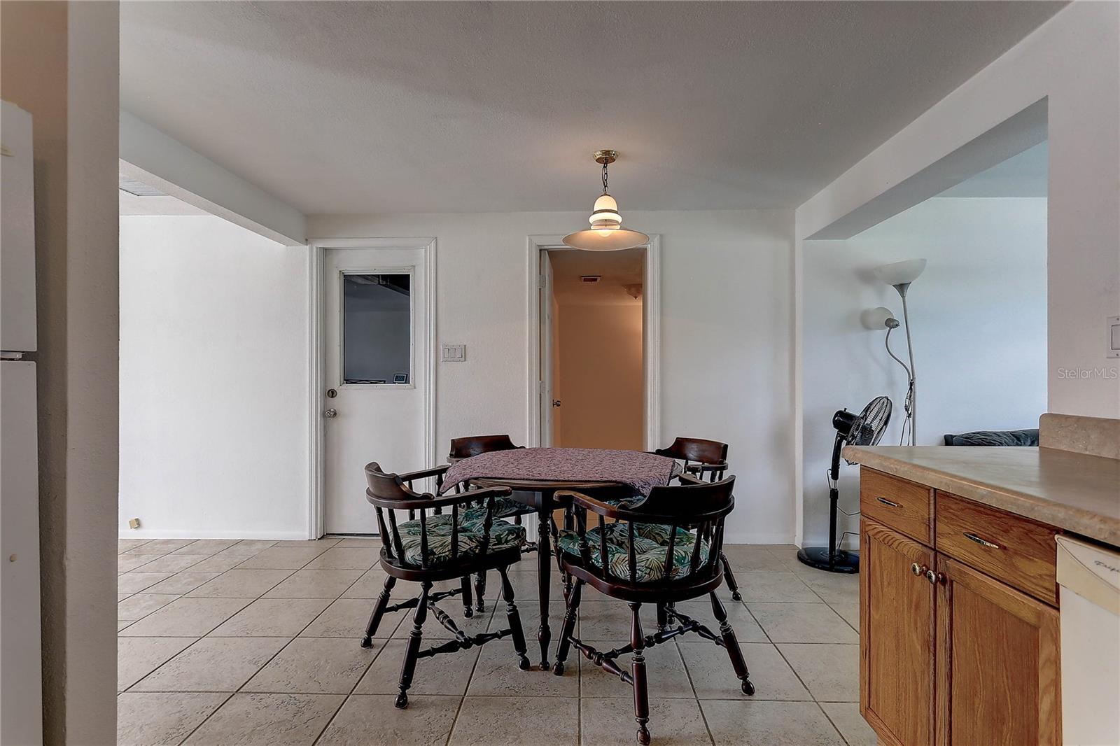 Image 18 of 29 For 3707 Cambridge Street