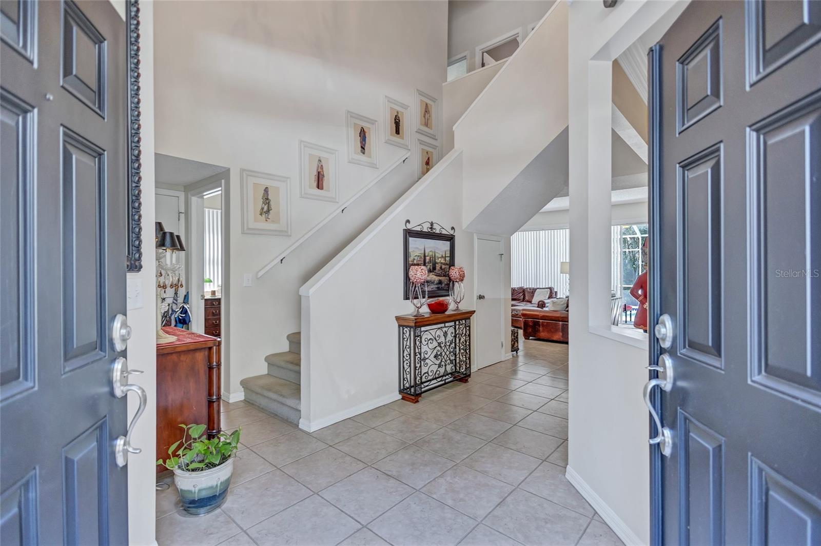 Image 3 of 60 For 9314 Heritage Oak Court