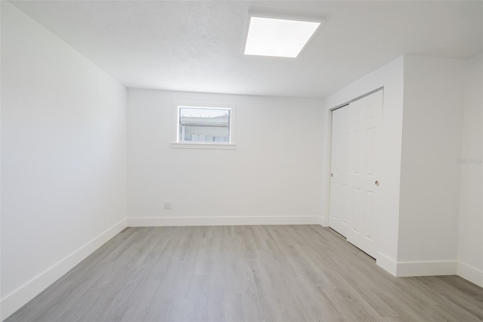 Image 23 of 32 For 7516 Obrien Street