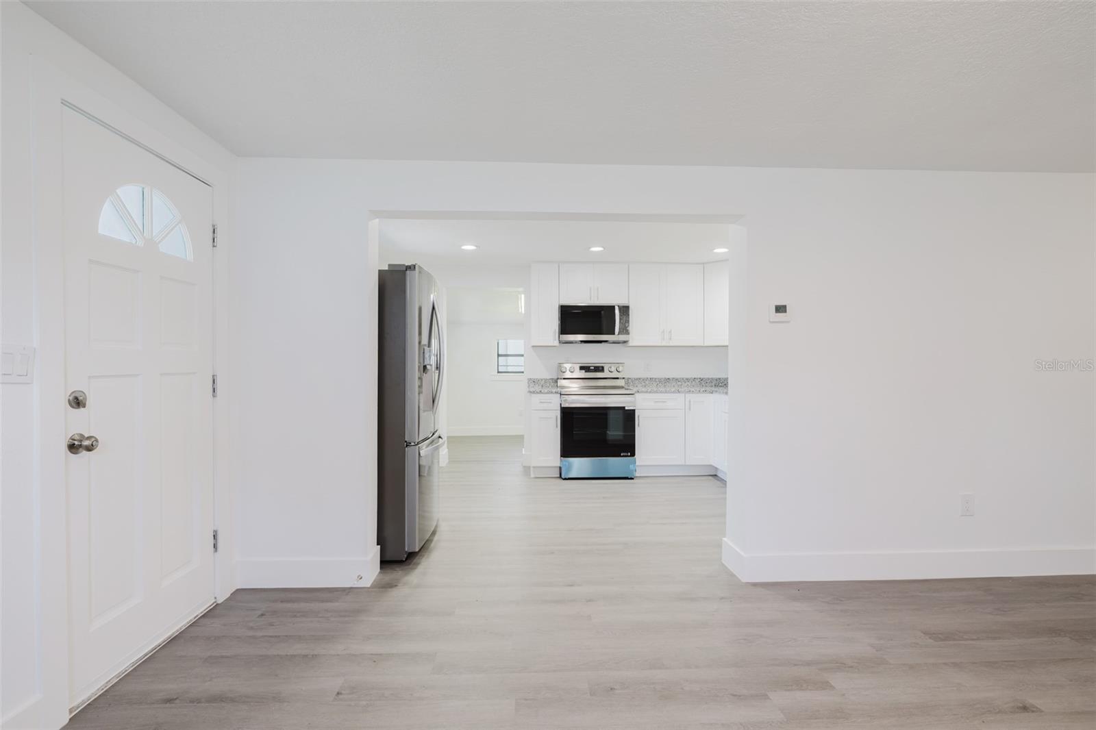 Image 5 of 32 For 7516 Obrien Street